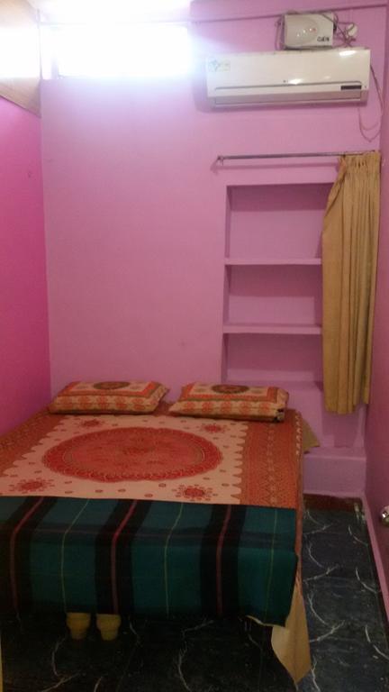 Shambhu Guest House Hampi Extérieur photo